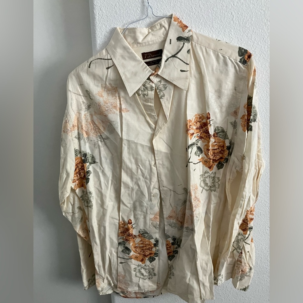 7 Diamonds Cream Floral Button Down Shirt